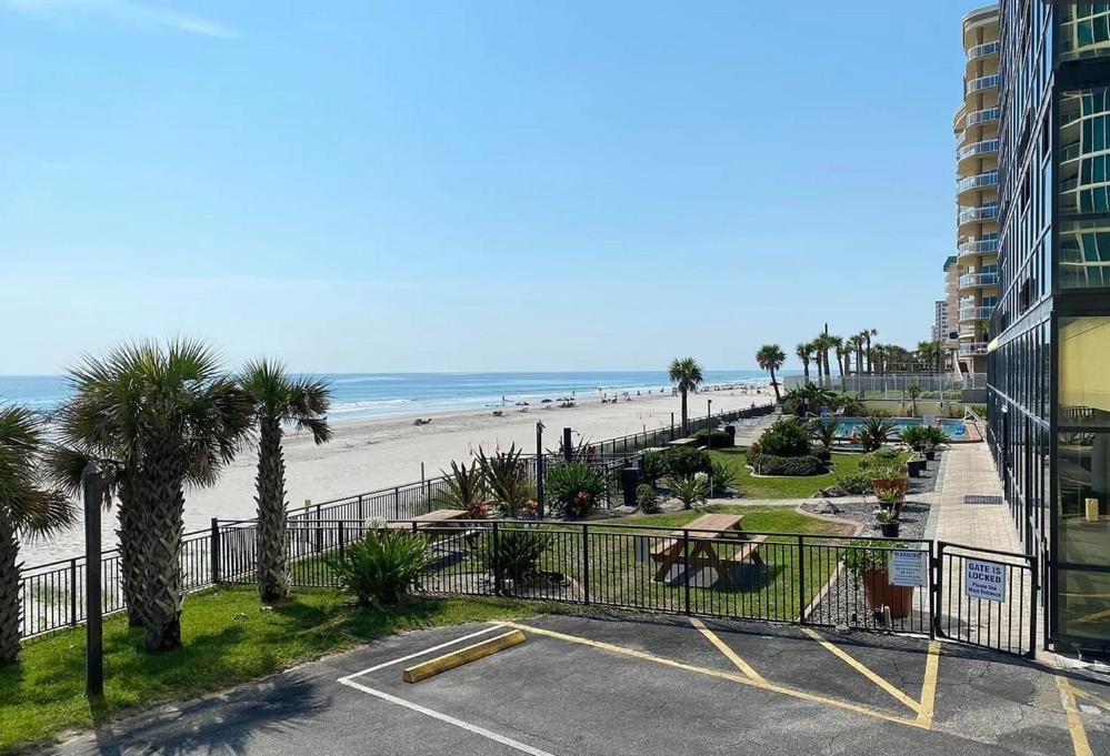 Oceanside Aparthotel 4*
