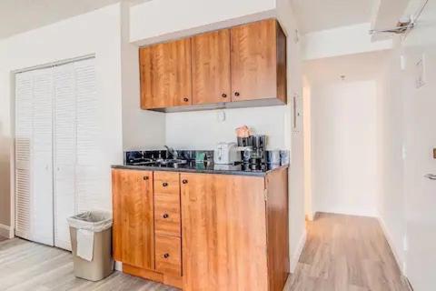 Oceanside Aparthotel 4*